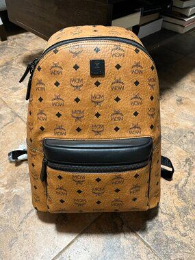 MCM  Authentic Medium size Backpack -   Unisex
